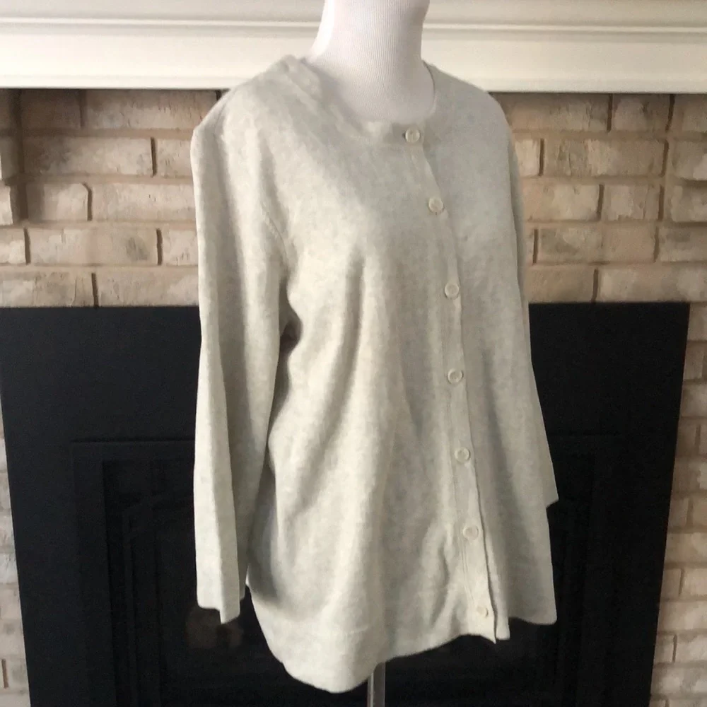 Eddie Bauer Gray Cream Button Down Cardigan Sweater size XL
